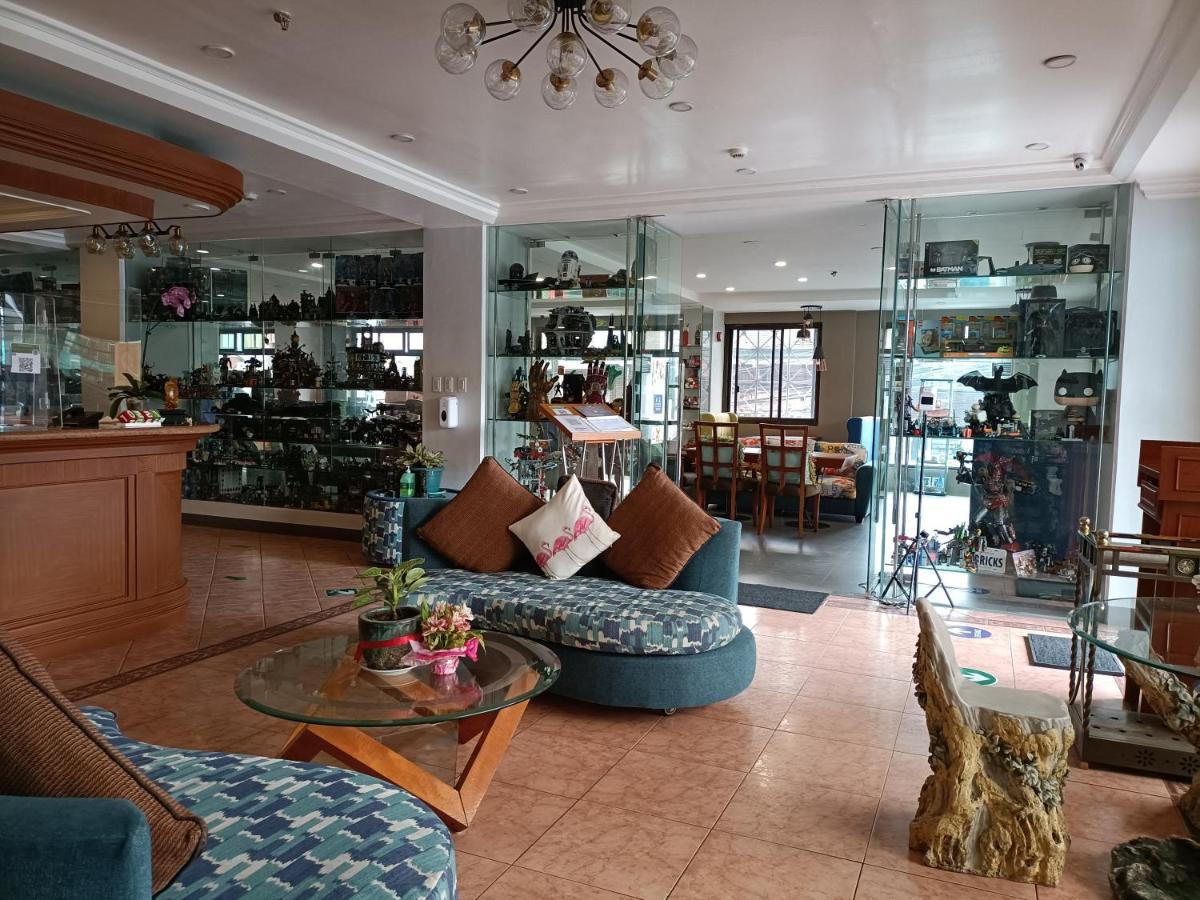 The Golden Pine Hotel Baguio City Exterior foto
